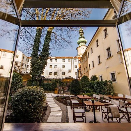 BEIGLI Hotel&Garden Bratislava Buitenkant foto