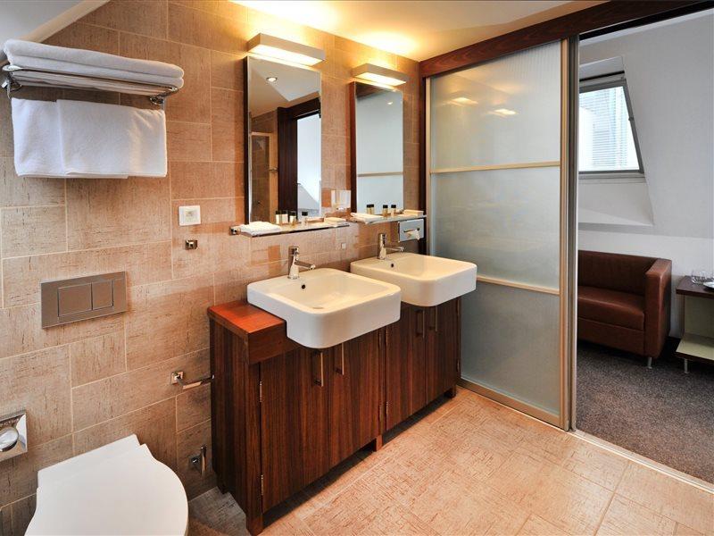 BEIGLI Hotel&Garden Bratislava Buitenkant foto