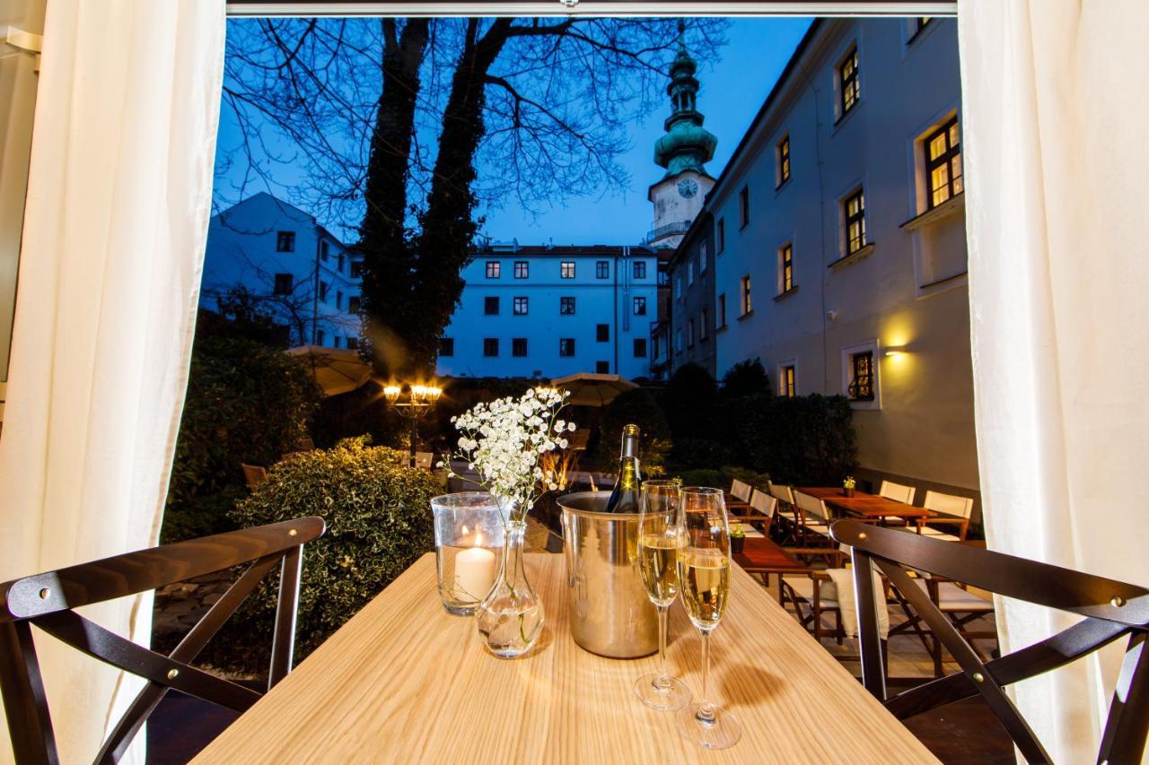BEIGLI Hotel&Garden Bratislava Buitenkant foto