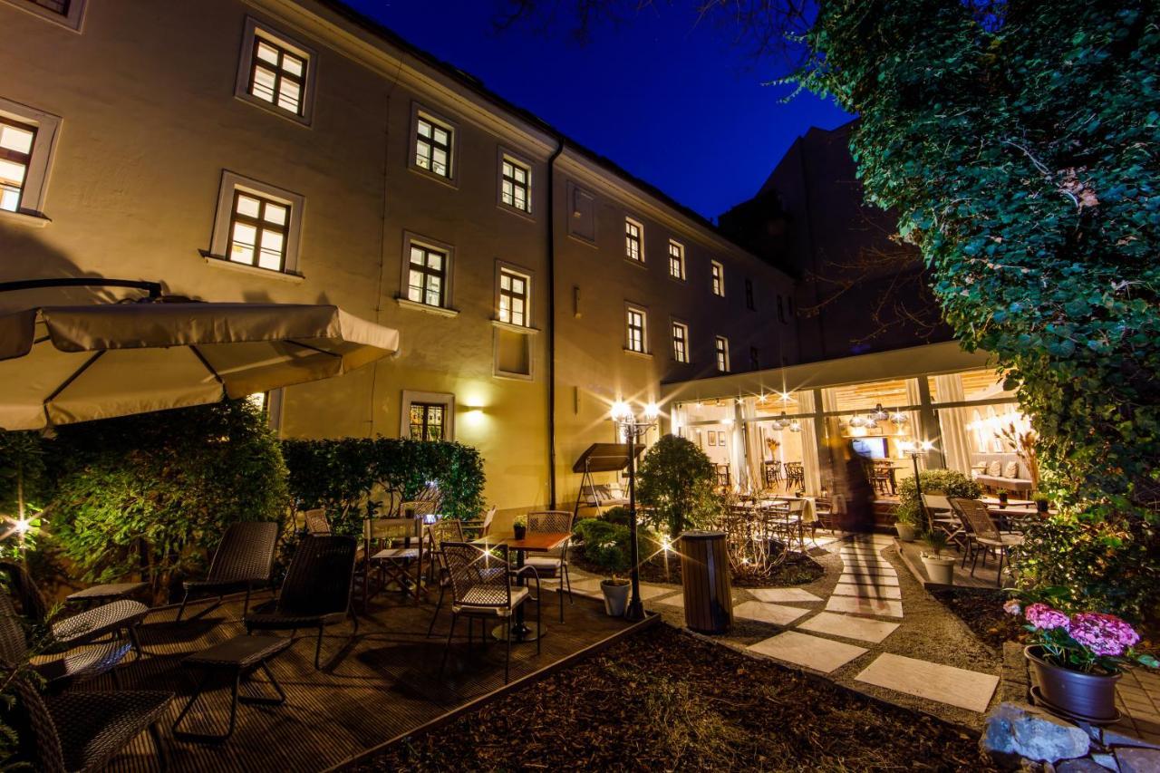 BEIGLI Hotel&Garden Bratislava Buitenkant foto