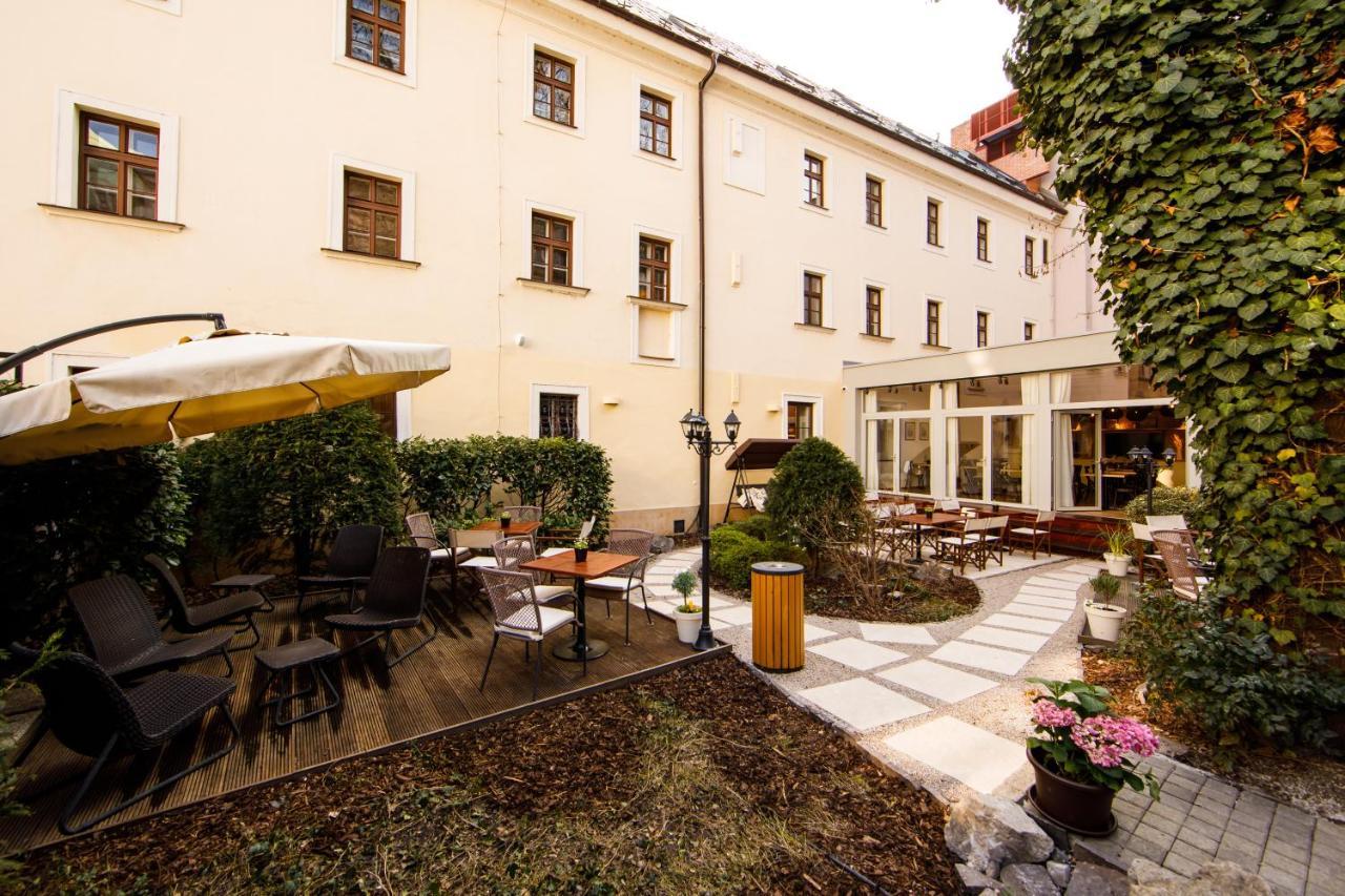 BEIGLI Hotel&Garden Bratislava Buitenkant foto